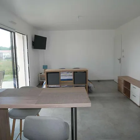 Studio Lumineux Avec Terrasse La Roche-sur-Yon Extérieur photo